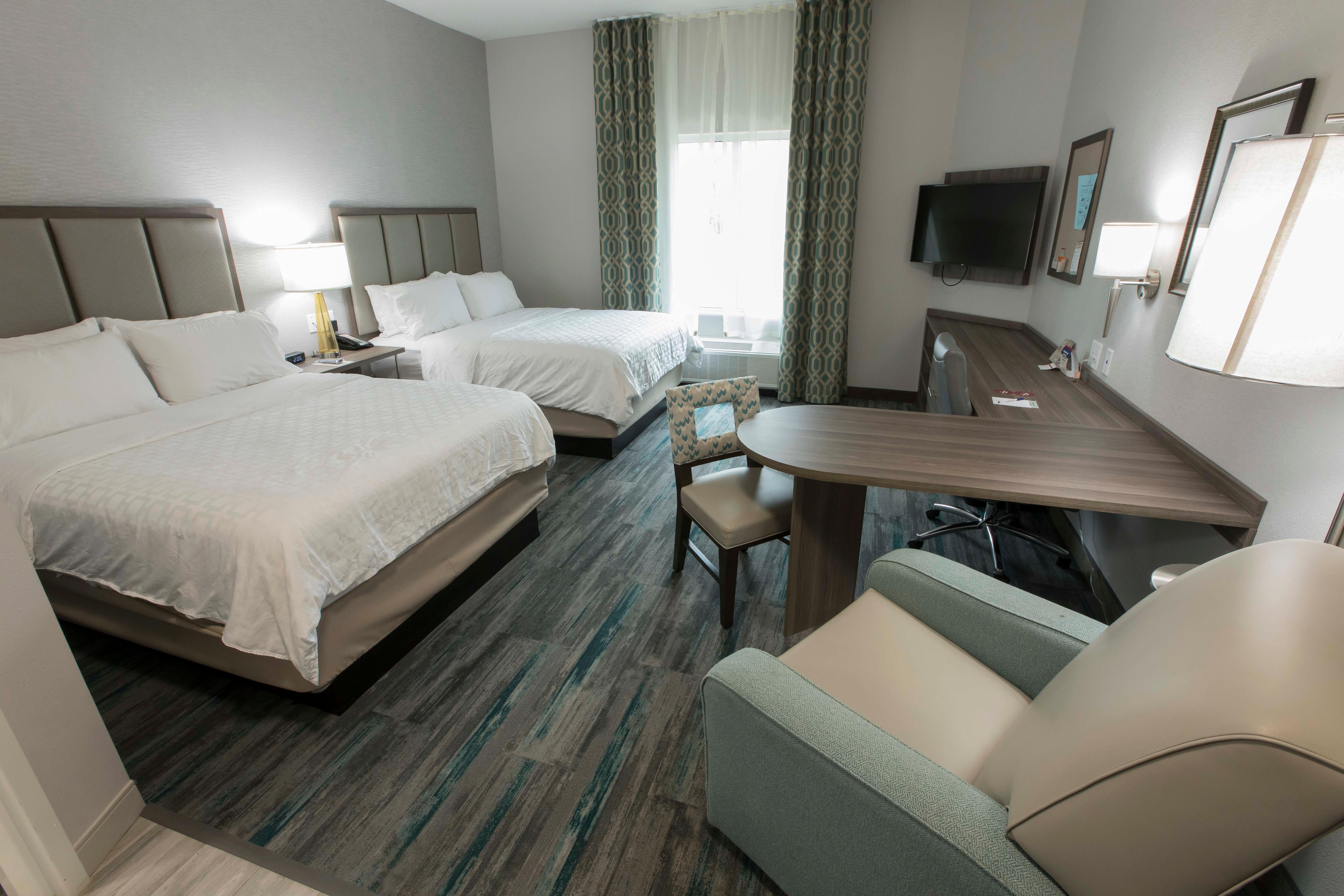 แคนเดิลวูด สวีท แมคโดเนาท์ Hotel แมคโดเนอ ภายนอก รูปภาพ